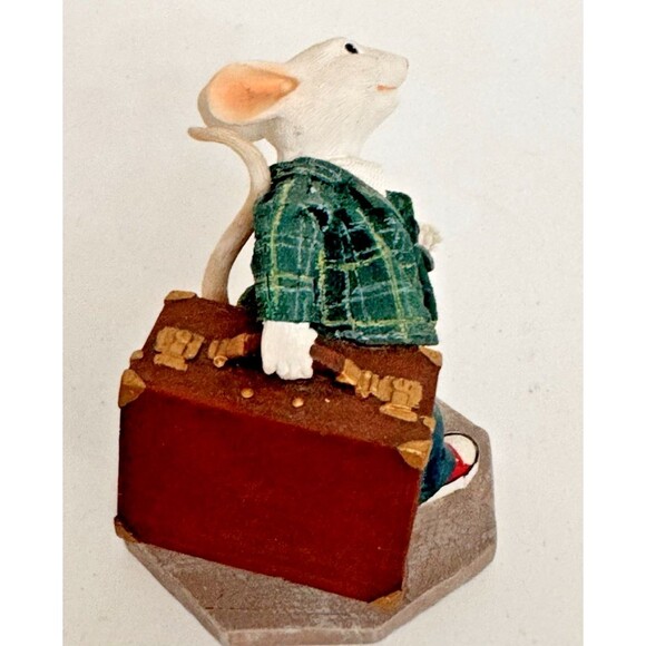 Madame Alexander Traveling Stuart Figurine Circa 2000 – Limited Edition Columbia - Picture 4 of 5